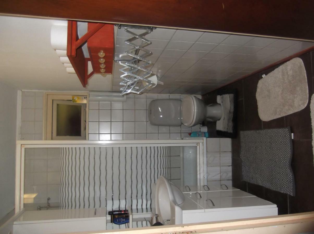 Leuk Vakantiehuisje 6P บรุนซุม ภายนอก รูปภาพ